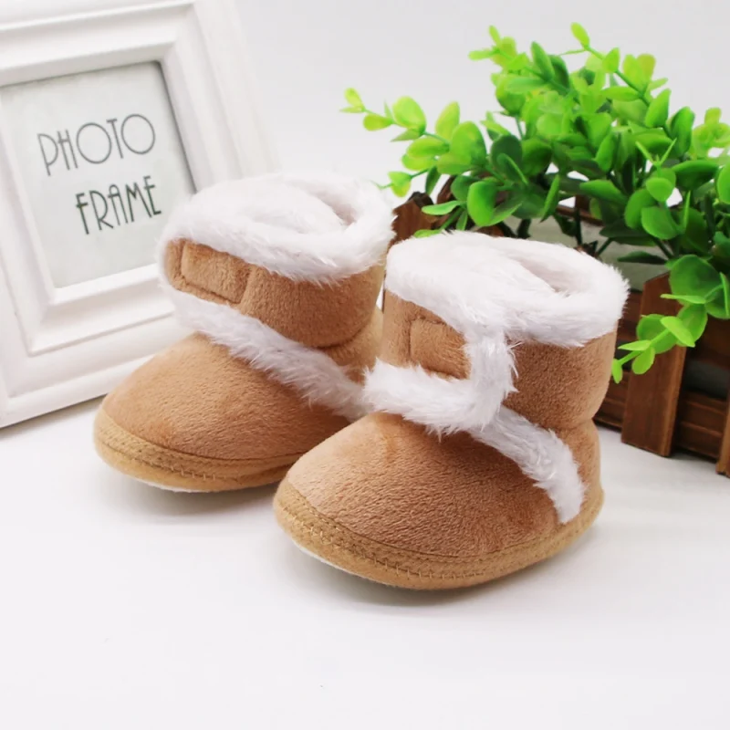 Теплые сапоги для новорожденных; зимняя обувь для малышей; обувь для маленьких мальчиков и девочек; зимние ботинки на меху с мягкой подошвой для детей 0-18 месяцев