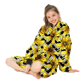 

Personalized Winter Warm Hooded Sportswear Removable And Washable Wear-resistant Blankets Home Camping TV Blanket Sofa Blanket