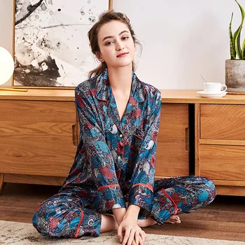 

Womens Silk Satin sleepwear Pyjamas Set Long Sleeve Sleepwear Pajamas Suit Female Sleep Two Piece Set Loungewear Plus Size