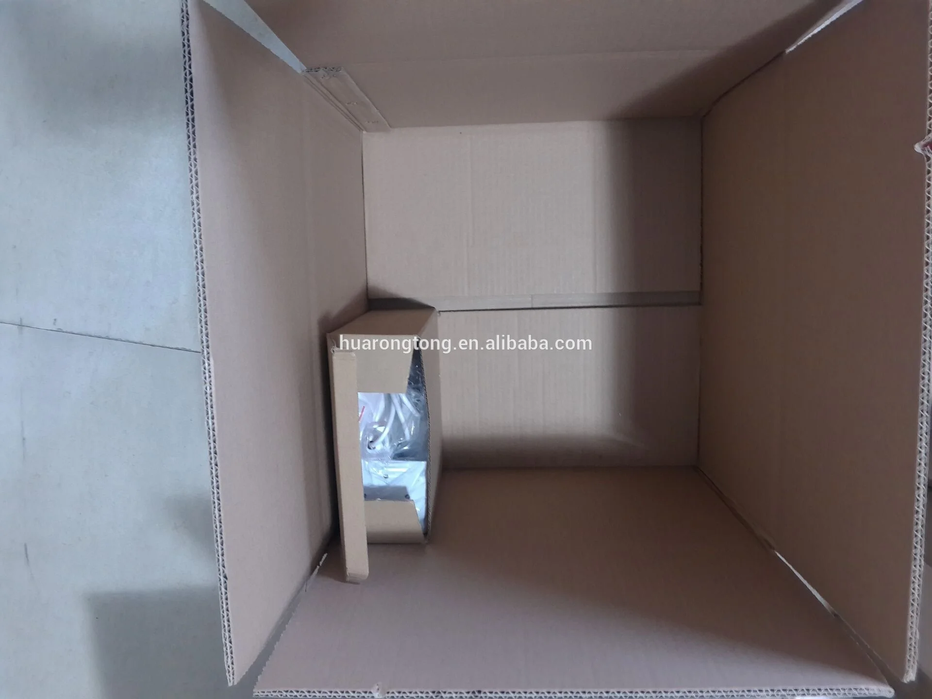 RFID 868MHz door gate interaction antenna circular