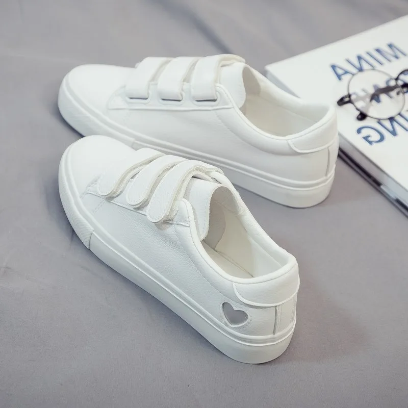 1 (16)