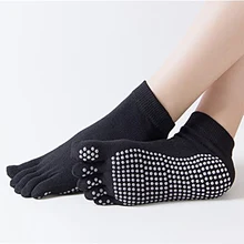 Женские нескользящие носки для йоги, носки для фитнеса, пилатеса, быстросохнущие спортивные носки с пятью пальцами, хлопковые цветные эластичные зимние носки