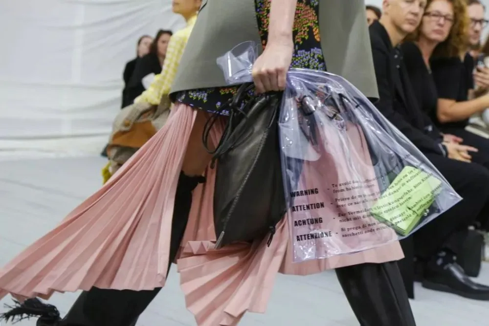 Kissyenia, роскошные Брендовые женские сумки из прозрачного ПВХ с логотипом C, прозрачная сумка, женские сумки-тоут, 2 шт, пластиковые летние пляжные сумки KS666