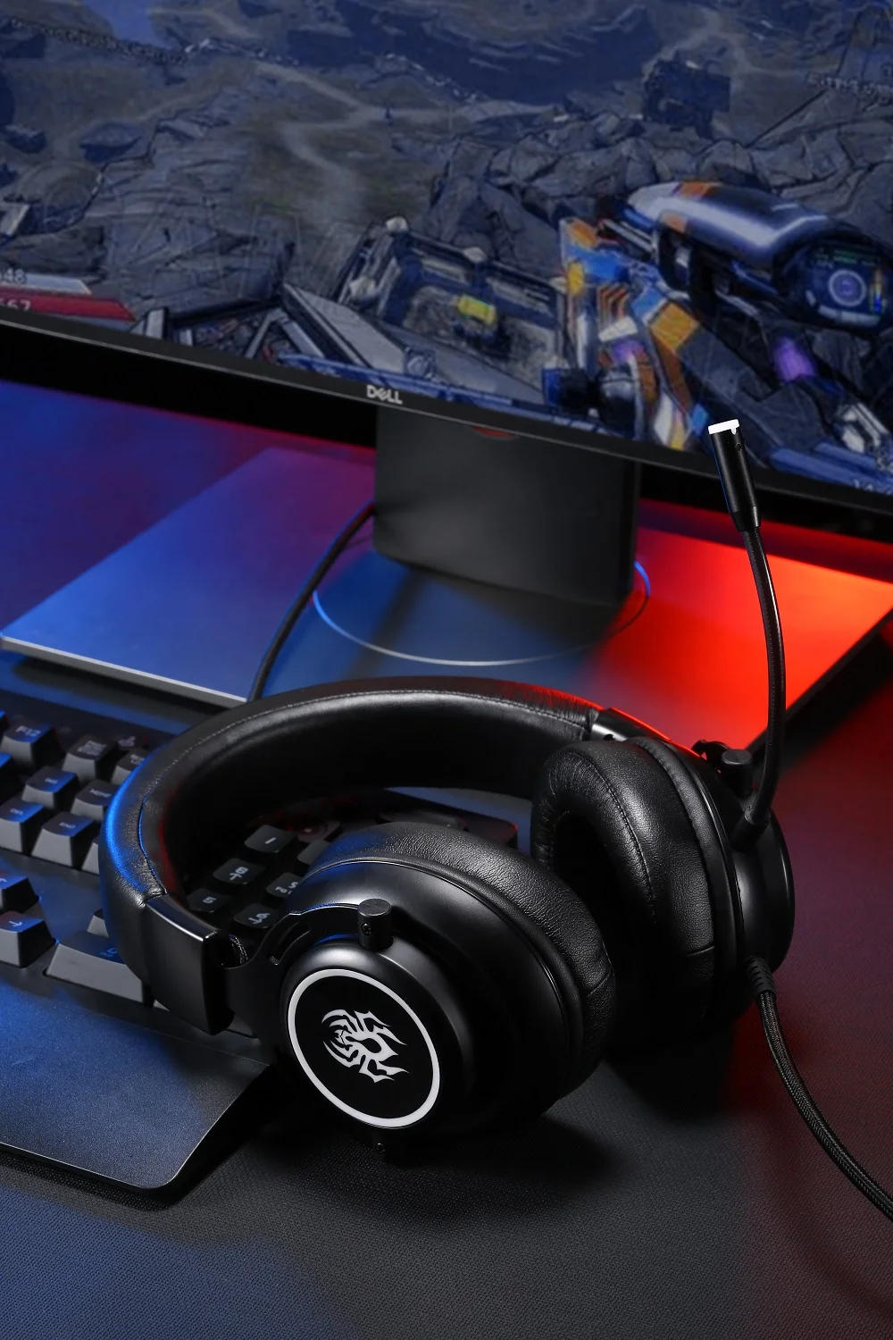 Gaming Headset Professional Led Light Wired Detachable Headphone PS4 for Computer 7 1 channel Adjustable Volume Control With Mic