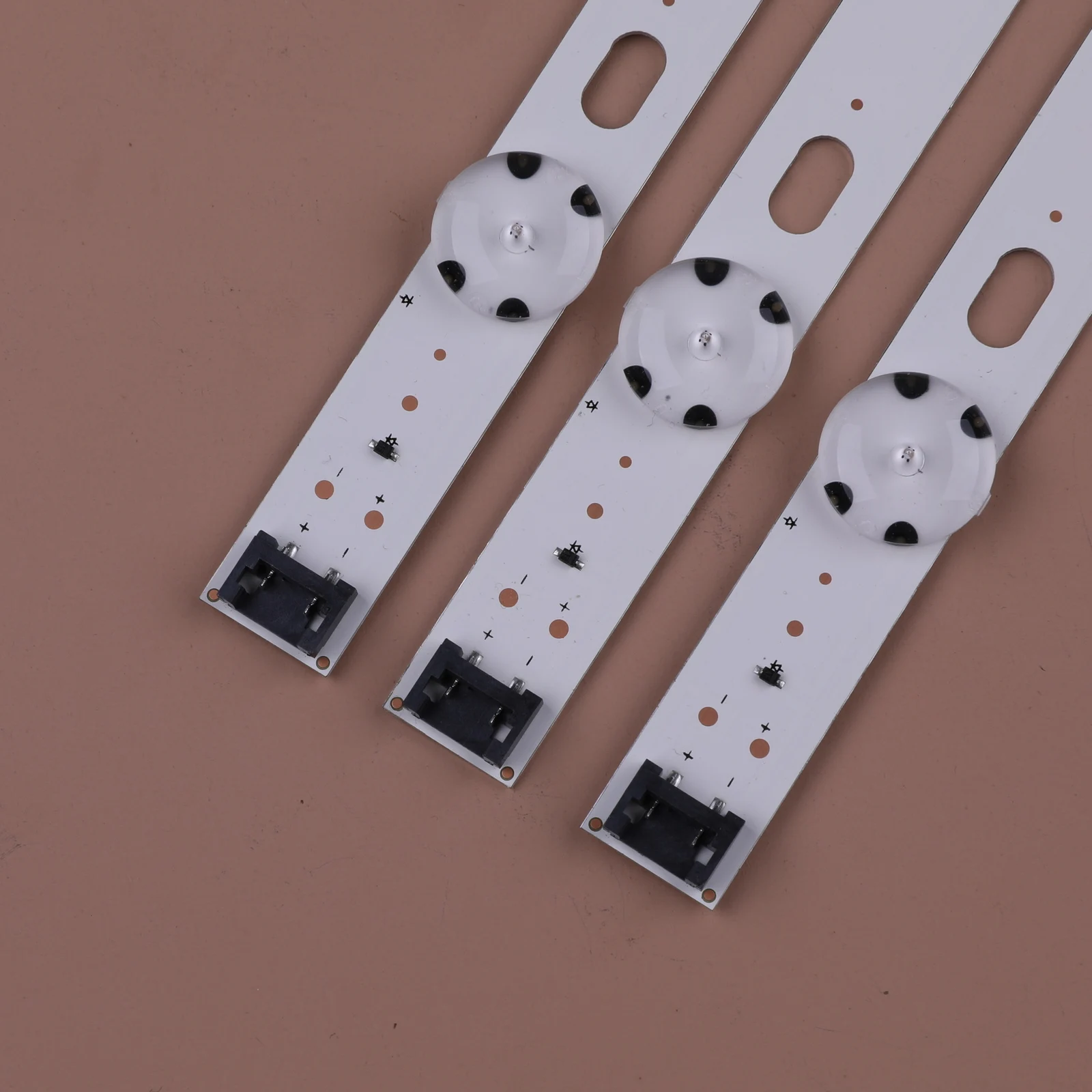 Светодиодный Подсветка лента (3) для LG 43UK6400 43uk6090 43UK6200 43UK6300 43UJ6050 43UJ6300 43LJ614V 43LJ5500 43LJ510V