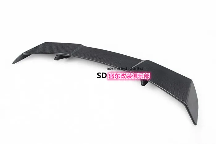

Fit for Mercedes-Benz W176 A180 A200 A260 A45 REVOZPORT carbon fiber rear spoiler rear wing