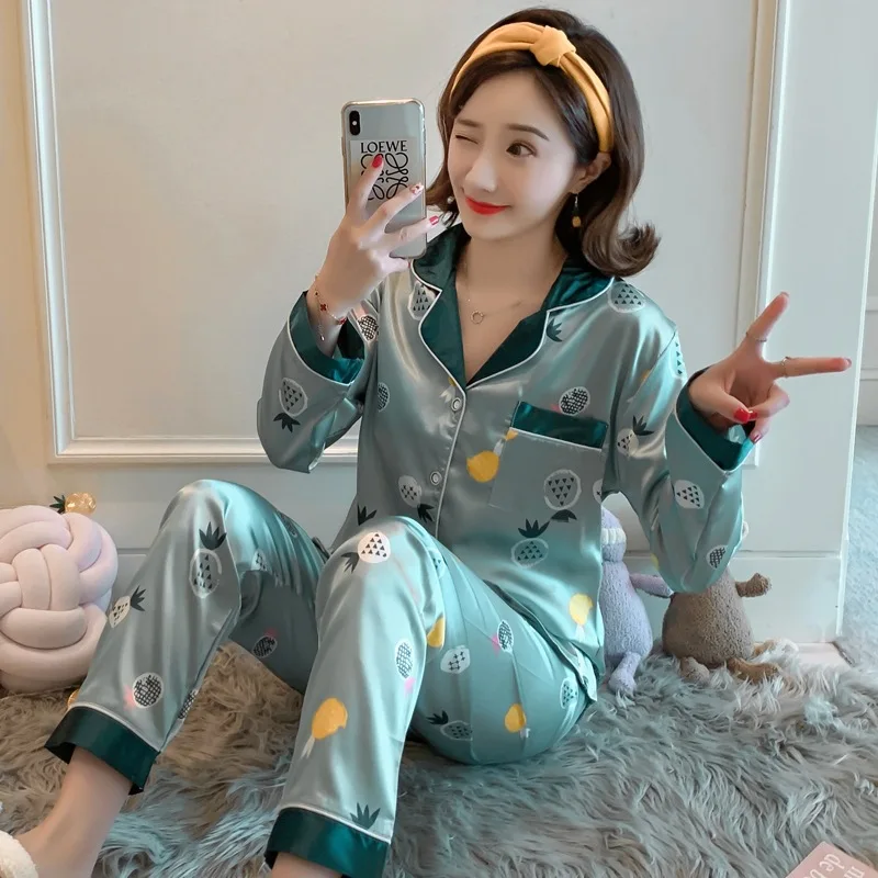 

Spring And Autumn Western Style Women's Simple Fold-down Collar Cardigan High Quality Imitated Silk Fabric Long Sleeve Plus-size