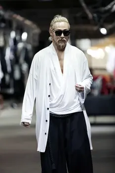 

Men's new ultra-long v-neck loose light trend Cardigan jacket personality casual fashion youth summer