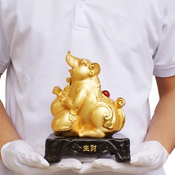 

2020 Feng Shui Chinese Gold-plated Mouse Resin Figurine Decoration Collection Crafts Lucky and Wealth Ornament For Home Office