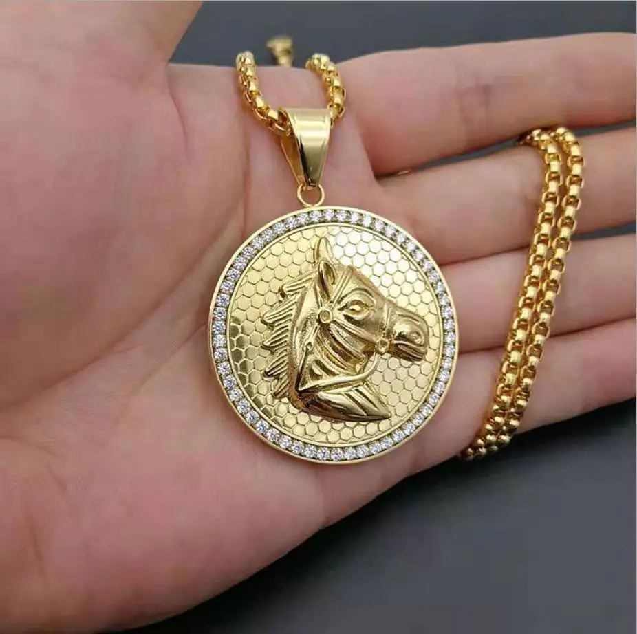 

Men Hip hop iced out horse 's head Pendant Necklaces Stainless Steel never fade Male Hiphop Pendants Necklace Charm jewelry gift