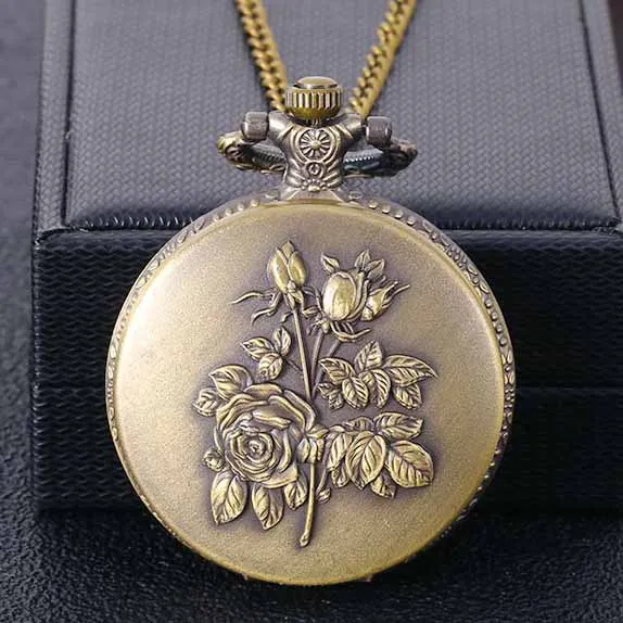 

Fashion Pocket Watch Bronze Bouquet of Flower Reliefs Quartz Beautiful Chain Clock A Good Gift for Friends Family Unique Watch