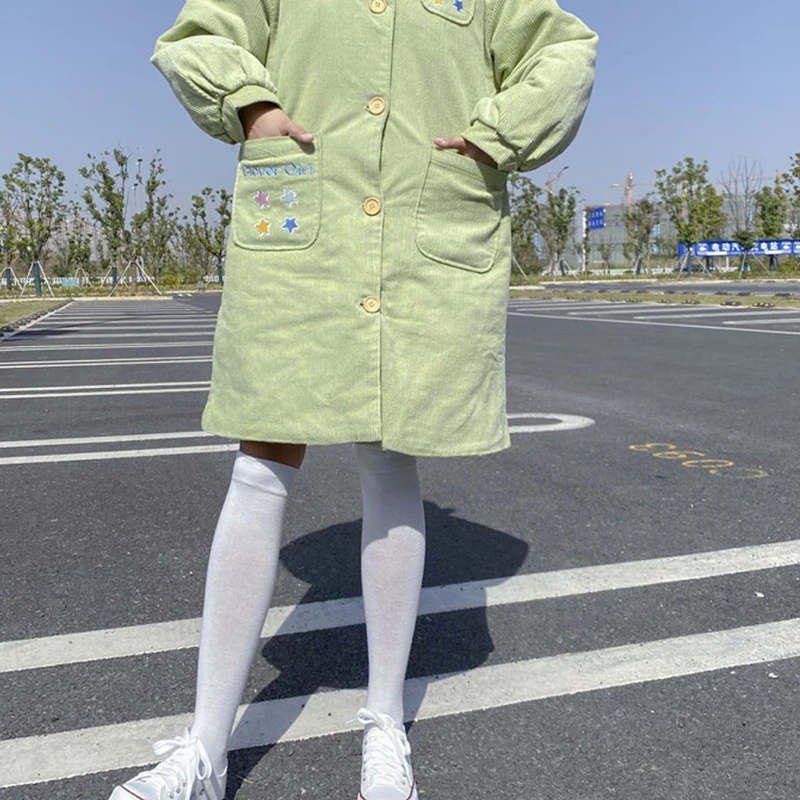 Harajuku женские консервативный стиль Сладкая Радуга и цветными звездочками вышивка парки пальто средней длины Вельветовая верхняя одежда для женщин