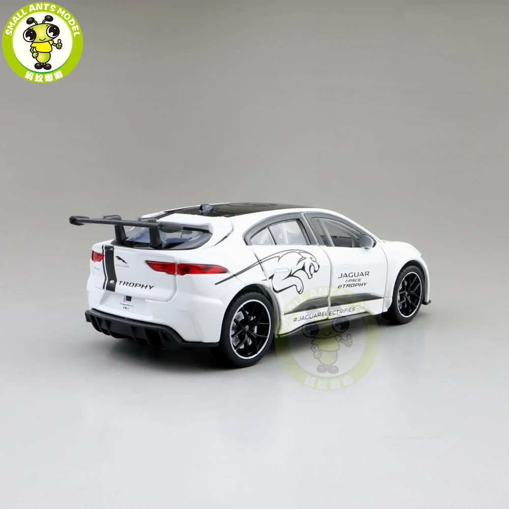 1/32 I-PACE eTROPHY JACKIEKIM литая под давлением Модель автомобиля игрушки для детей Подарки звуковое освещение