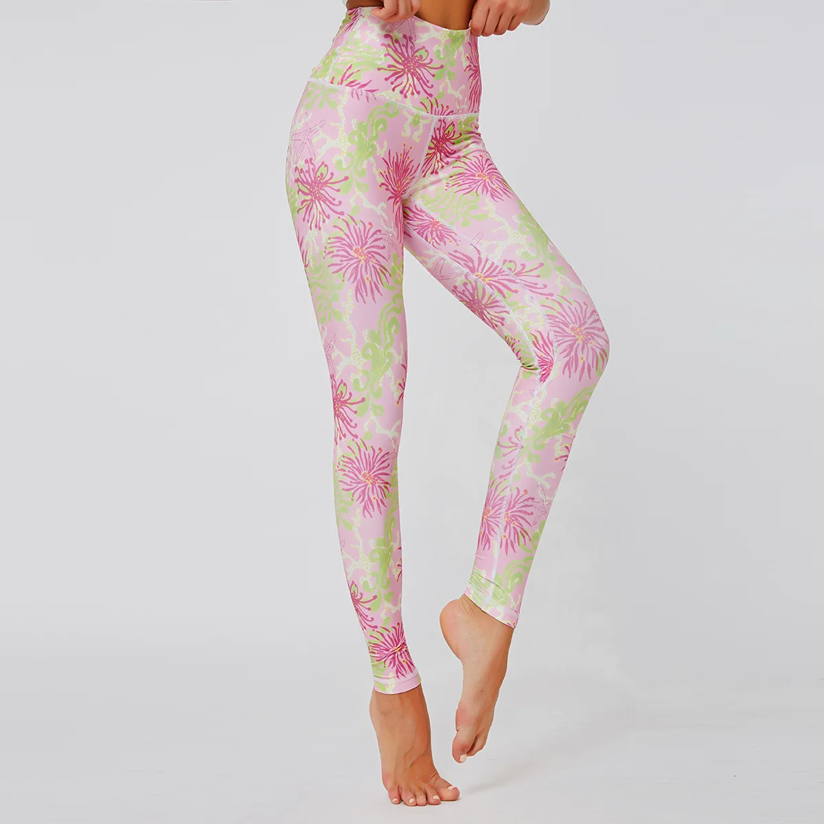 

Wish Digital yin hua kuan Plant of Ankle-length Leggings High-waisted Buttock Lifting Stitching Yoga Pants Women's