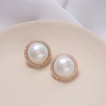 

Trendy Korean Jewelry Charm Big Imitation Pearl Stud Earrings White Pearl Ball Stud Earrings for Women Bridal Wedding Jewelry
