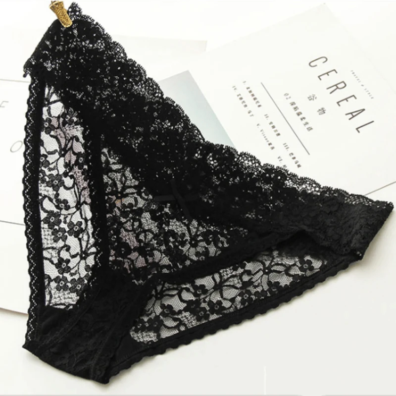 

Women Lace Stitching Transparent Mesh Solid Color Low Waist Hip Shaping Briefs Sexy Panties