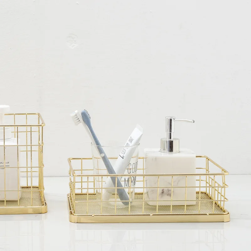 Kaufen Rose Gold Eisen Kunst Make Up Organizer Korb Eyeliner Pinsel Set Dressing Tisch Make Up Kosmetik Organizer Box Küche Veranstalter