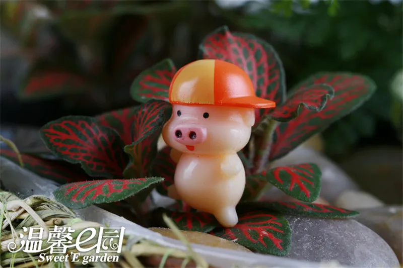 Счастливая свинка мультфильм поросята Защитная шляпа безопасный поросенок Китай Гонконг маленькие статуэтки ручной работы орнамент