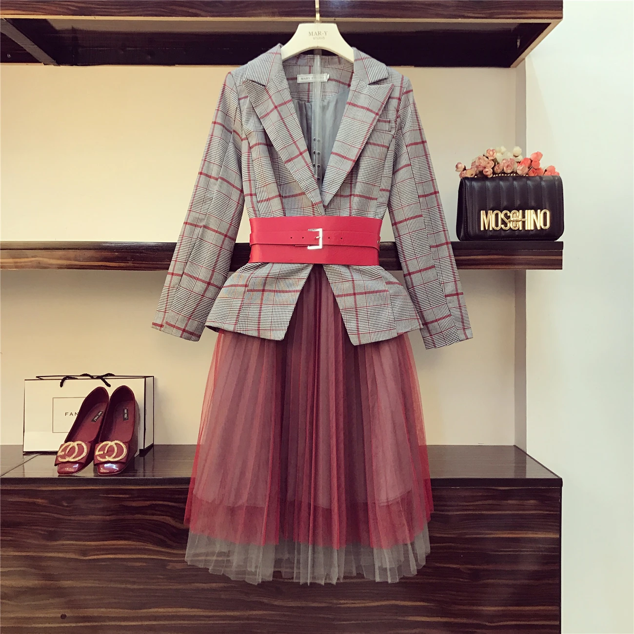

2piece Sets Women Classic Lattice Small Suit Jacket + Mesh Skirt Two-piece Suit Ladies Temperament Office Sets Feminino