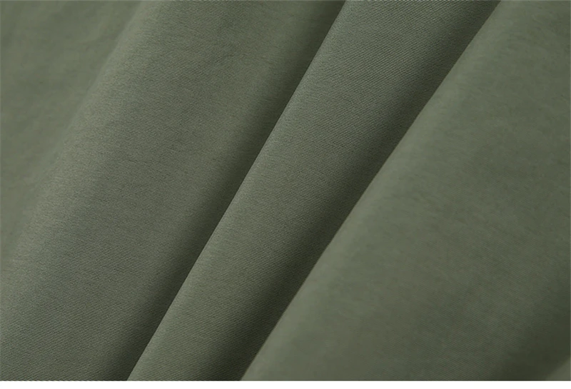 13367973929_1952717217