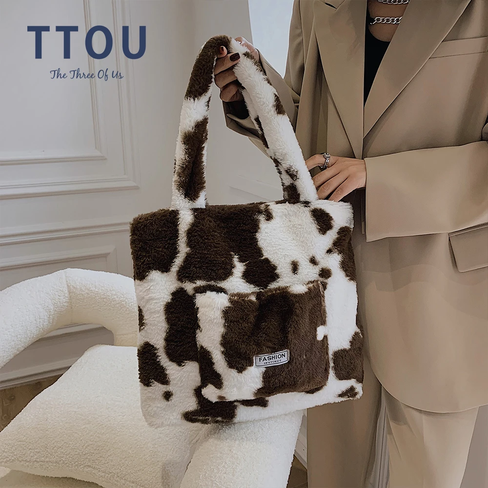 fluffy leopard shoulder bag