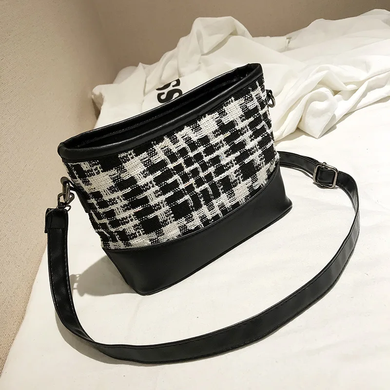 

Explosion Hobo Bag Weaving Bucket Bag Women's 2019 Autumn And Winter New Style Linen Woolen Cloth Versatile Retro Single-shoulde