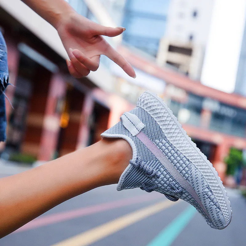 Trend Vulcanize Summer Sneakers Women Trainers White Sneakers Canvas Shoes Classic Tenis Feminino Casual Cotton Zapatos Mujer
