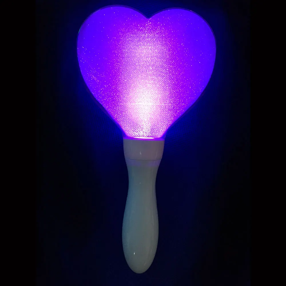 Durable Creative Concerts Heart Shape Night Wedding Toy LED Glow Stick Glowing Colorfull Birthday Event Luminous Glo-Sticks Bar