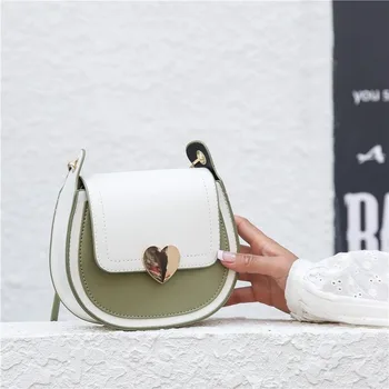 

Peach heart lock female bag 2020 summer new French niche saddle bag female ins armpit Messenger bag