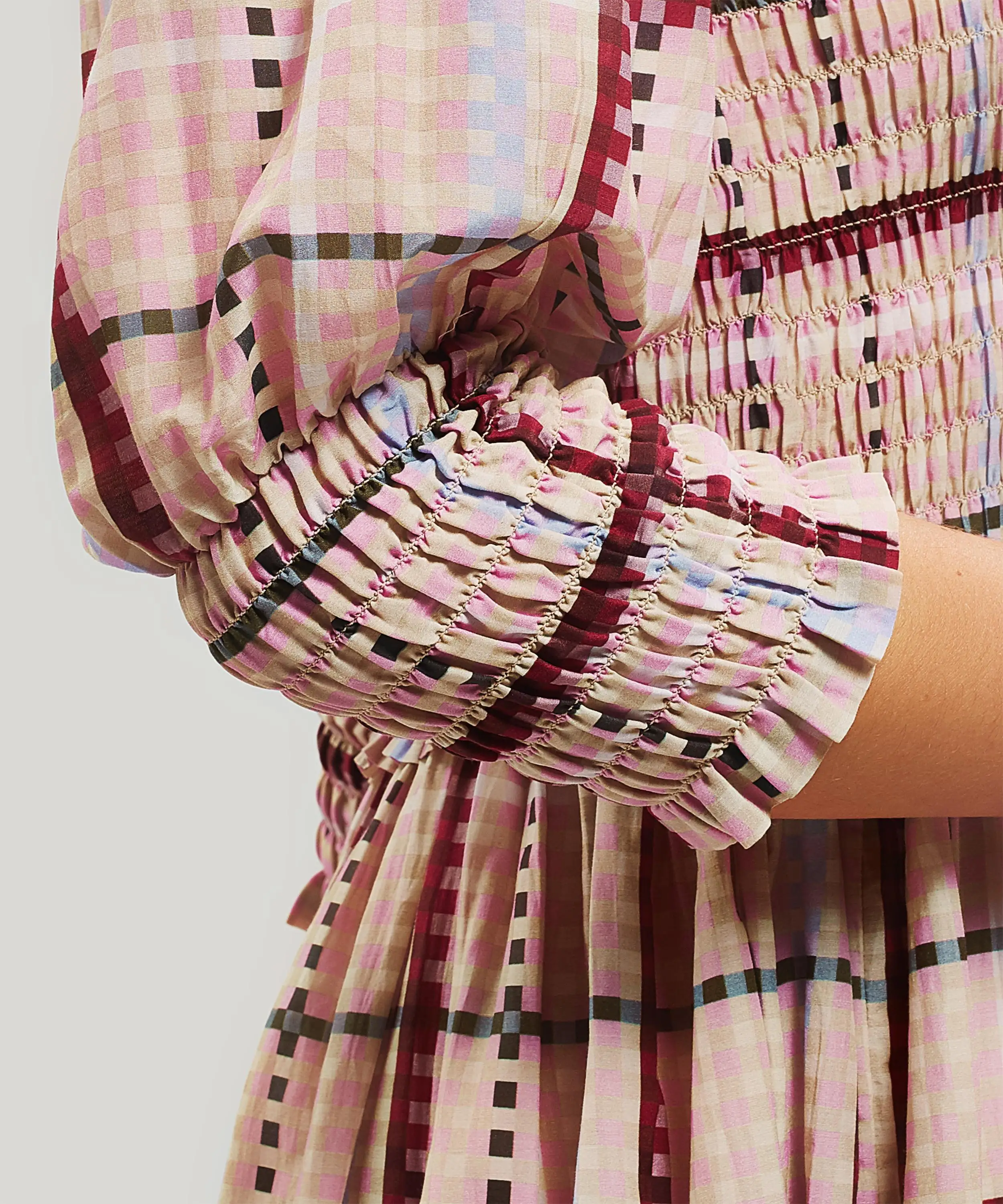 Дизайнерские разноцветные Gingham Smocked шифоновое макси-платье со сборками в клетку хлопок Пышное Платье в стиле ретро с оборками жоржет платье для пикника