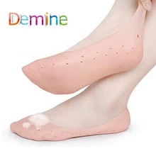 Demine Silicone Moisturizing Gel Heel Socks Cracked Foot Pads Feet Massager Foot Pain Relief Silicone Sock Pad Inserts