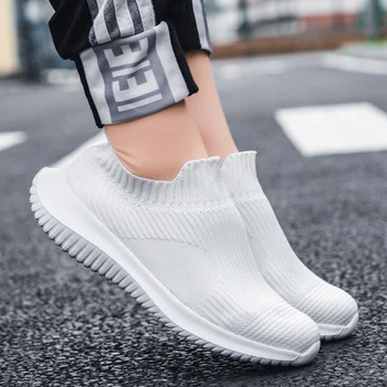 

informales work knitting causal male Sneakers Casual slip mens 2020 summer Fashion leisure shockproof Men sale Shoes shoes mens