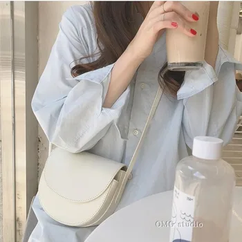 

2020 Korea Dongdaemun bag female retro bag style shoulder bag early spring oblique temperament shoulder bag female pochette luxe