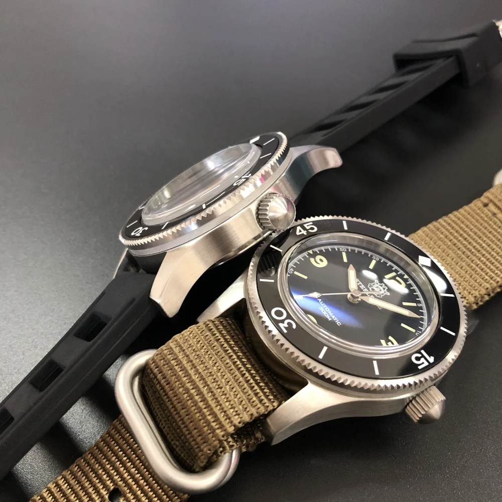 SD1952 Нержавеющая сталь 300M Водостойкий керамический безель Steeldive NH35 Dive Watch