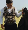 Mens Gold Metallic Paisley Printed Steampunk Vest Single Breasted V Neck Wedding Waistcoat Men Tuxedo Aristocrat Vests Gilet 2XL 2