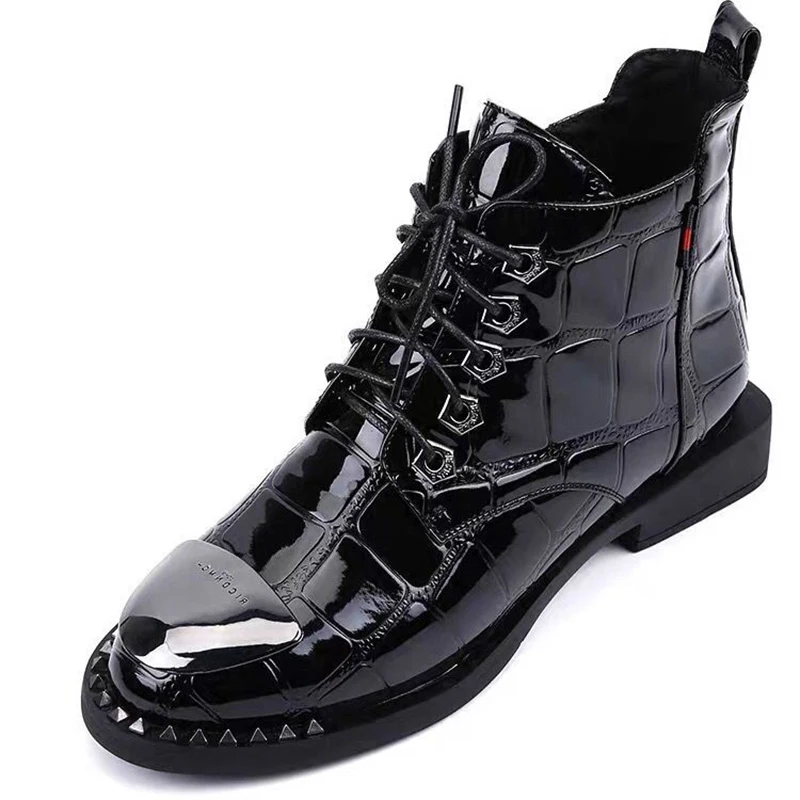 

Metal Round toe japanned leather studs boots women cross-tied creepers students punk ankle botas winter plush warm martin bottes