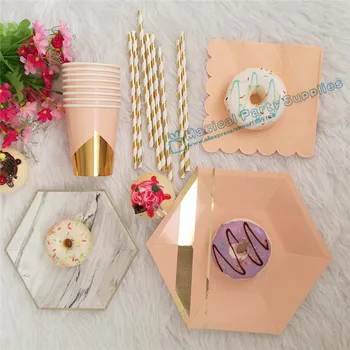 

48 Sets Foil Gold Marble & Pink Party Tableware Kits Paper Plates Cups Napkins Straws for Birthday Bridal Shower Baby Shower