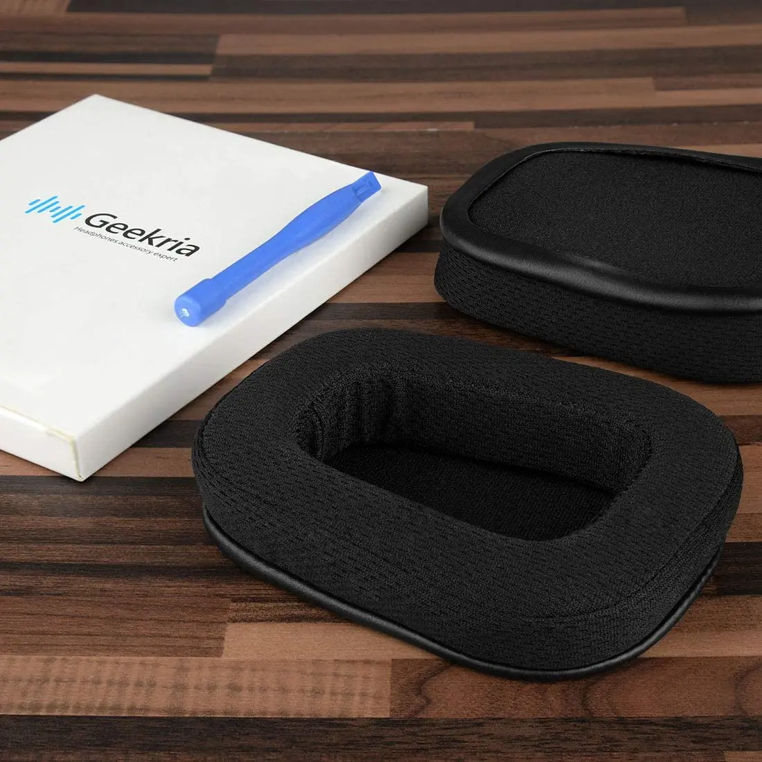 Geekria Quickfit Mesh Fabric 