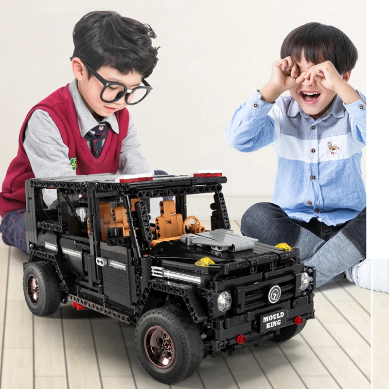 

1641pcs 1/10 G65 APP Remote Control Car 2.4G RC Building Blocks Programming Intelligent Children LegoINGlys Blocks Headlights