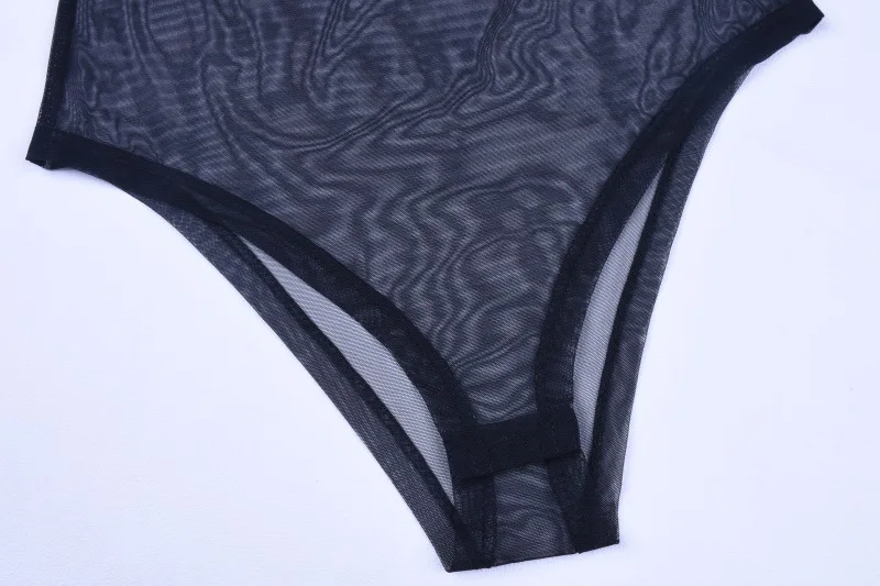 9613483938_1963300012