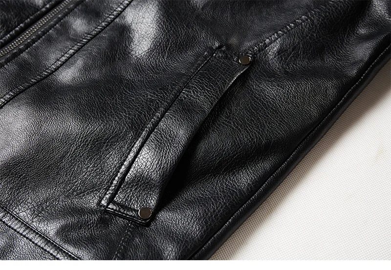 12229041665_69390268