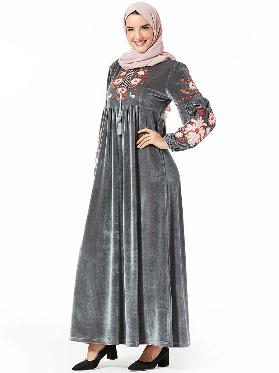 12149526082_1914155520