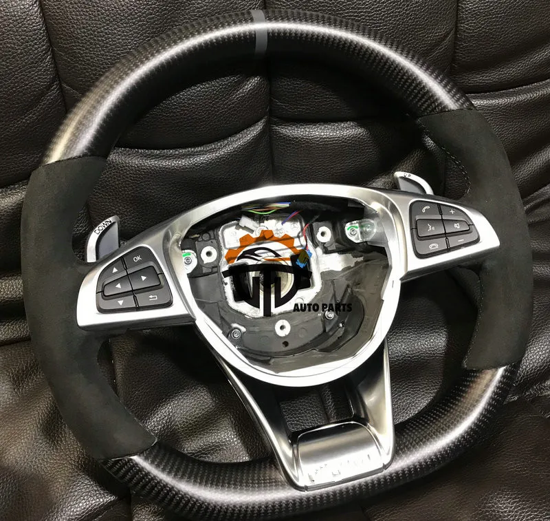 Матовый руль из углеродного волокна для Benz A45