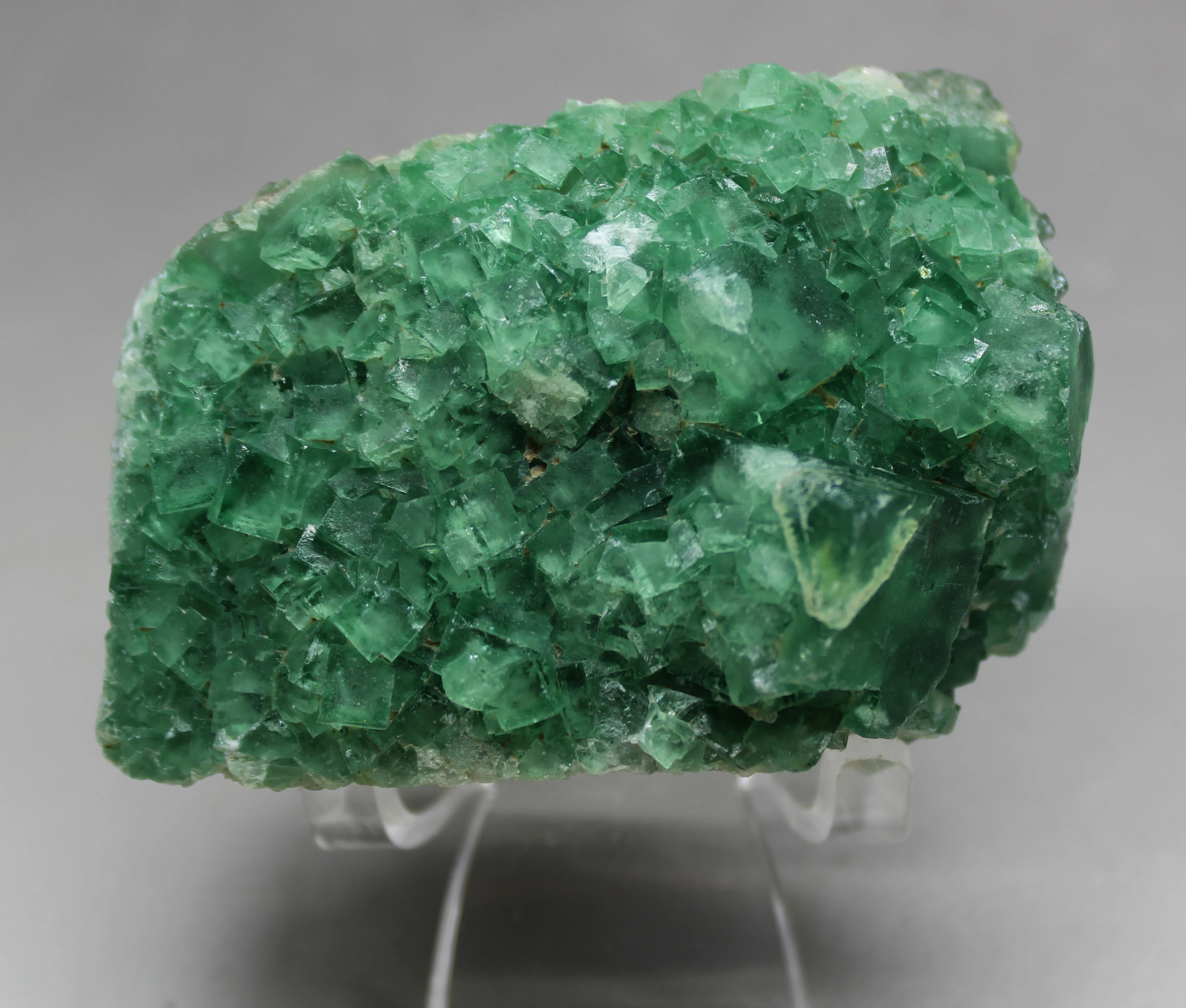 

209g Natural Large crystal green fluorite cluster mineral crystal specimens Stones and crystals Healing crystal
