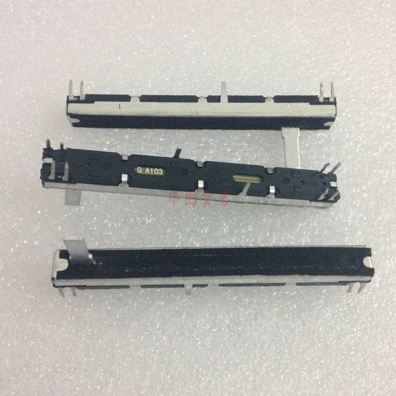 Potenziometro A Scorrimento Dritto 2 Pezzi A10Kx2 A103 Per Behringer 2004 Mixer / 75Mm Fader A10K Lunghezza Impugnatura 15Mm