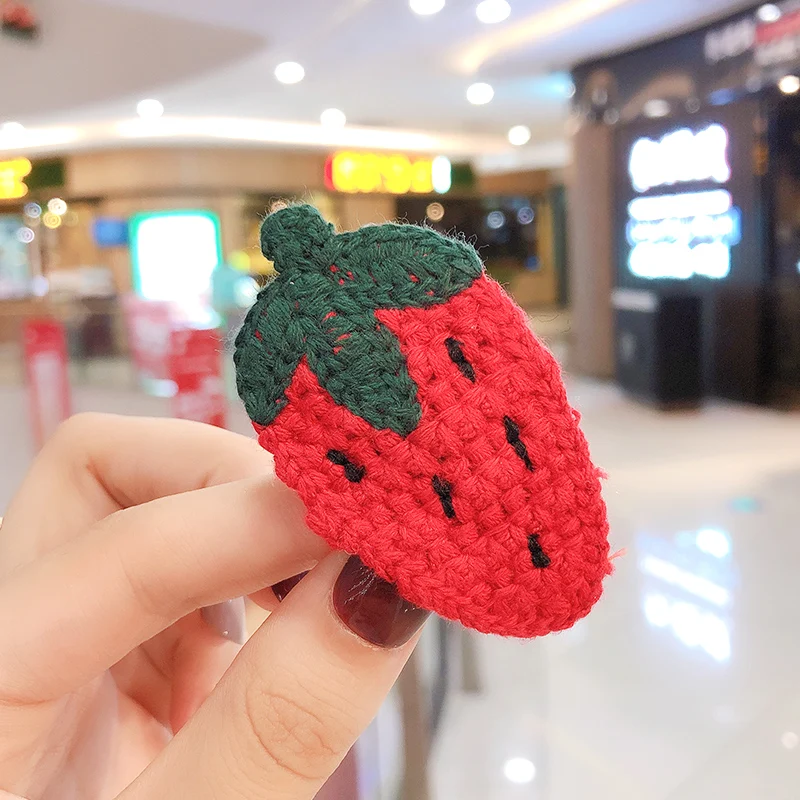 Strawberry Новинка года, зимние вязаные шерстяные заколки для волос с фруктами для девочек, детские заколки для волос - Цвет: Strawberry