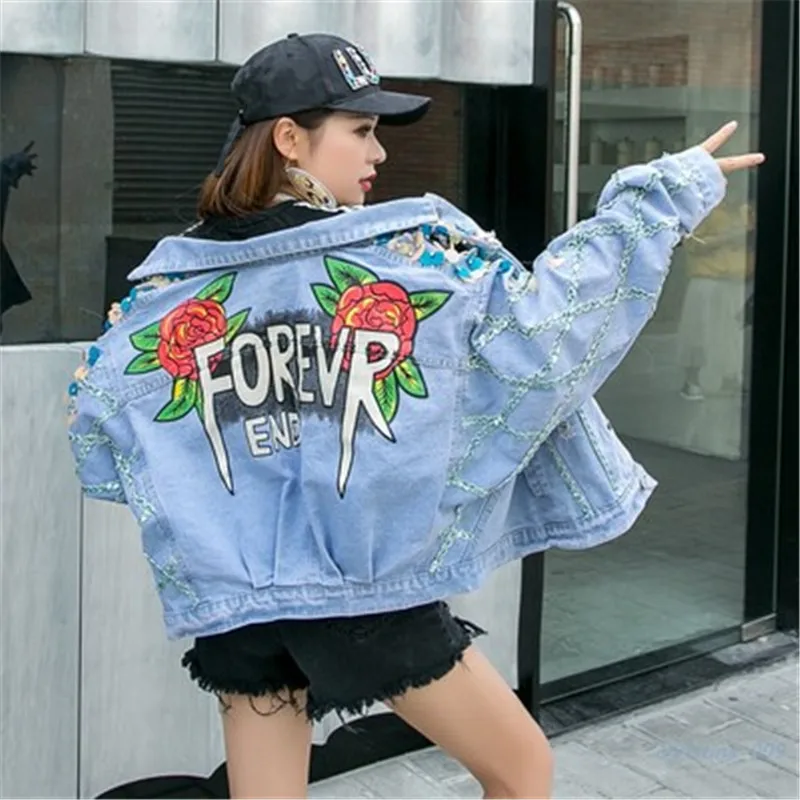 

2020 Spring Fashion Short Loose Sequins Letters Flowers Print Denim Jacket Women Plus size Casual Hole Jeans Jacket Streetwear
