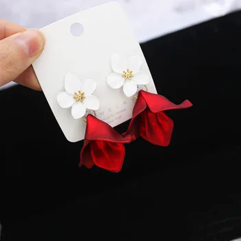 

Shiny Side New Fashion Brand Jewelry Elegant Flower Stud Earrings for Women Simple Style Gift Earrings