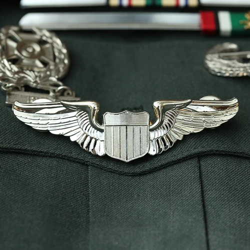 米軍の軍事コマンドマスターアビエイターmetal wings badge wwii