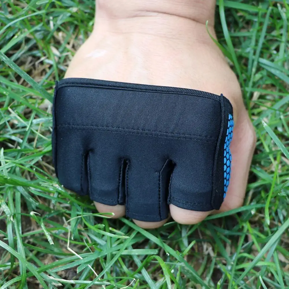 Universal Men and Women With Anti-slip Silicone Yoga / Dumbbell / Weight Lift Four-Finger Fitness Gloves Protect Palm Fitness
